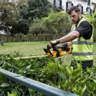 DeWalt  DCM563PB-XJ Akkus sövényvágó 18V akku és töltő nélkül