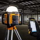 DeWalt  DCL074-XJ Akkus LED lámpa 18V XR Li-ion akku és töltő nélkül