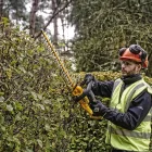 DeWalt  DCMHT563N-XJ Akkus sövényvágó 18V akku és töltő nélkül