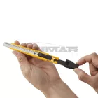 Olfa  Pengekés sárga műanyag markolat pengetörővel, automata rögzítés, 9mm  A-1