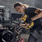 DeWalt  DCF891N-XJ Akkus ütvecsavarozó 1/2” (gyűrűs) 18V akku és töltő nélkül, karton