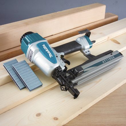 Makita AT1150A Levegős Kapcsozó
