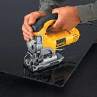 DeWalt  DW331K-QS Szúrófűrész 701W koffer