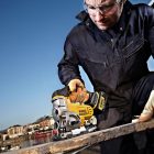 DeWalt  DCS331N-XJ Akkus szúrófűrész 18V akku és töltő nélkül, karton